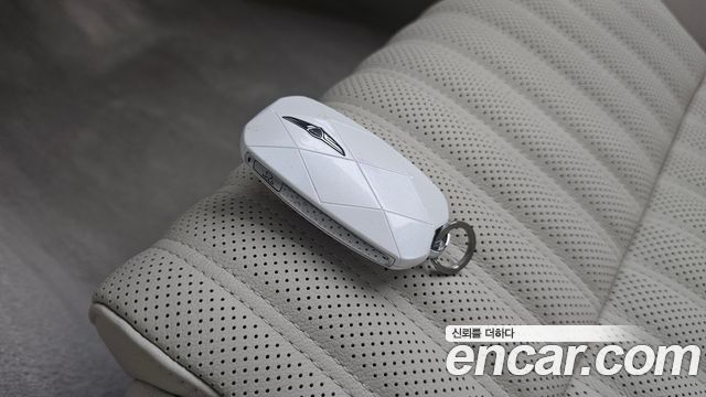 Genesis G70 2024 — photo 17