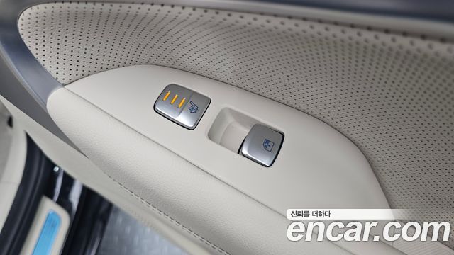 Genesis G70 2024 — photo 19