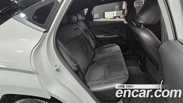 Hyundai Kona 2023 — photo 17