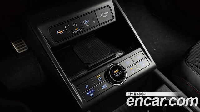 Hyundai Kona 2023 — photo 25