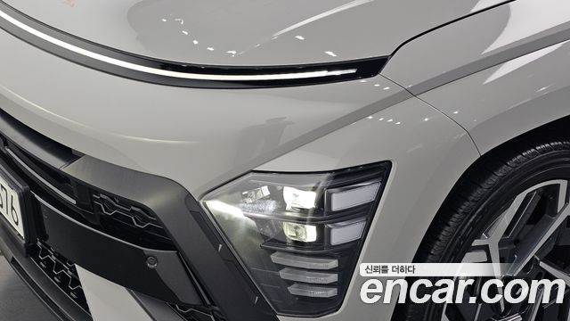 Hyundai Kona 2023 — photo 8