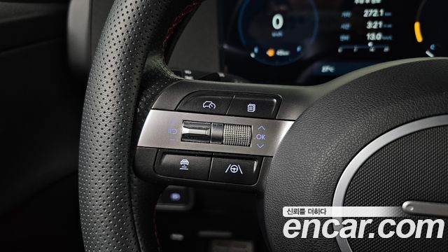 Hyundai Kona 2023 — photo 29