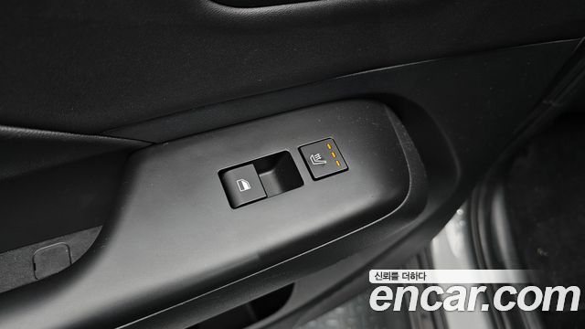 Hyundai Kona 2023 — photo 30
