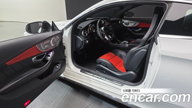 Mercedes-Benz C-Class 2020 — photo 13