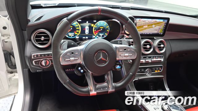 Mercedes-Benz C-Class 2020 — photo 18