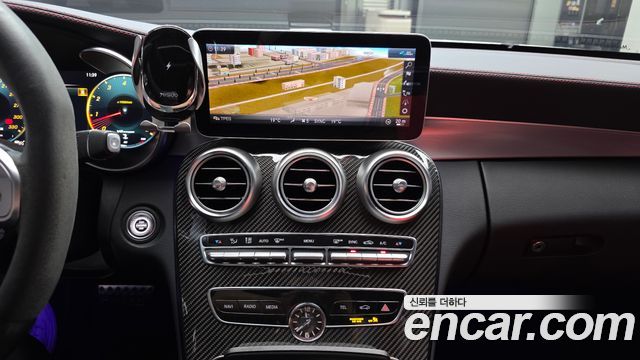 Mercedes-Benz C-Class 2020 — photo 32