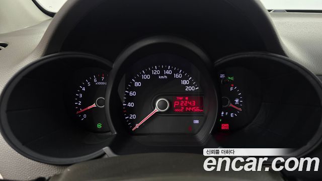 Kia morning 2015 — photo 11