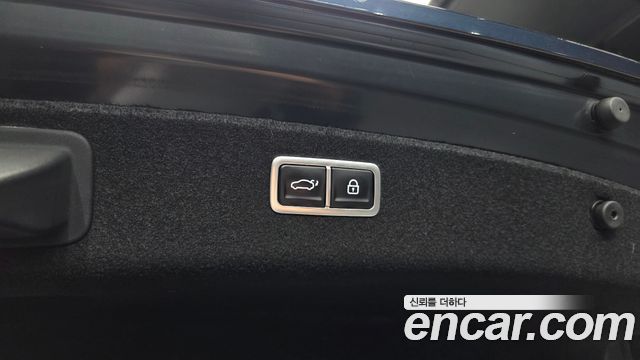 Genesis G80 2022 — photo 33