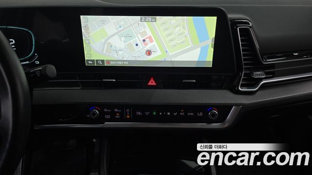 Kia Sportage 2023 — photo 18