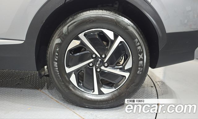 Kia Sportage 2023 — photo 7