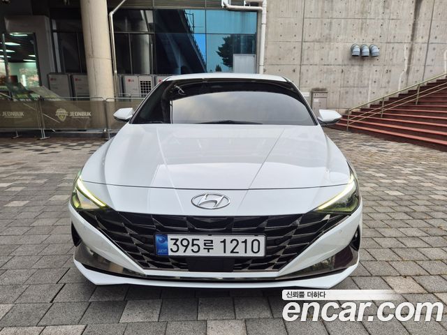 Hyundai AVANTE 2021 — photo 1