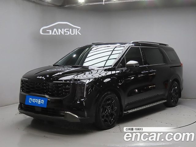 Kia Canival 2025 — photo 1