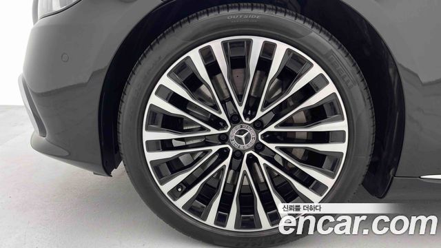 Mercedes-Benz S-Class 2024 — photo 5