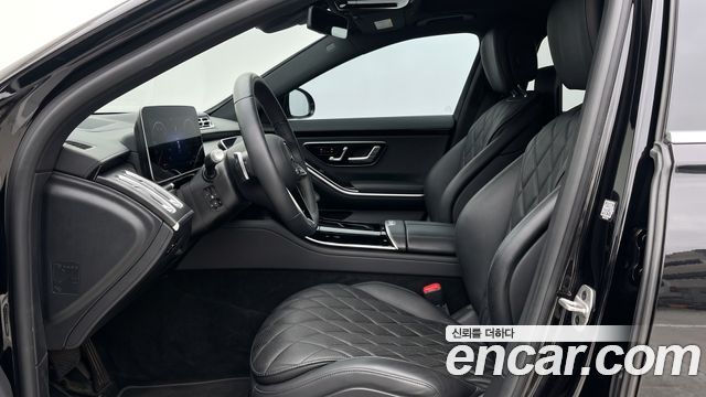 Mercedes-Benz S-Class 2024 — photo 10