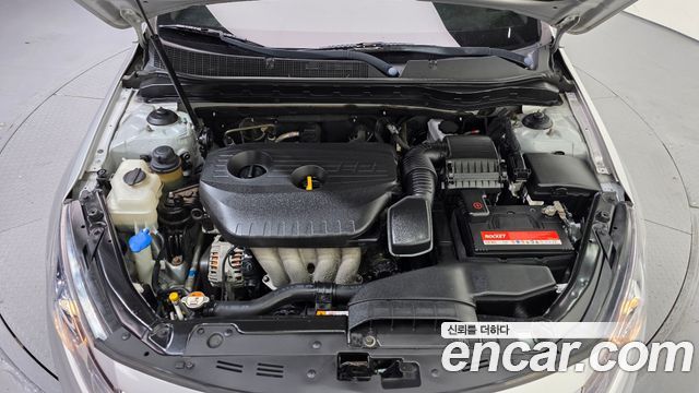 Kia K5 2013 — photo 6