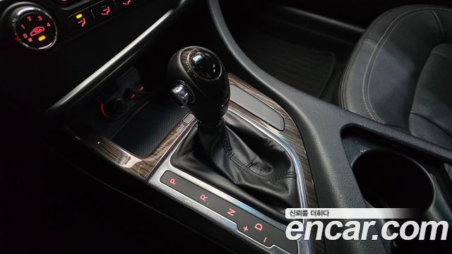 Kia K5 2013 — photo 9