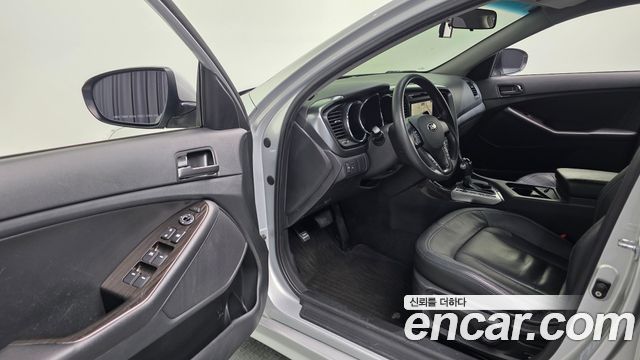 Kia K5 2013 — photo 11