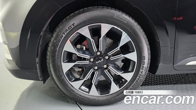 Kia Canival 2022 — photo 5