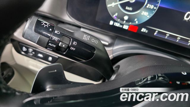 Kia Canival 2022 — photo 26