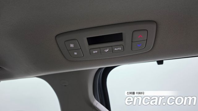 Kia Canival 2022 — photo 29