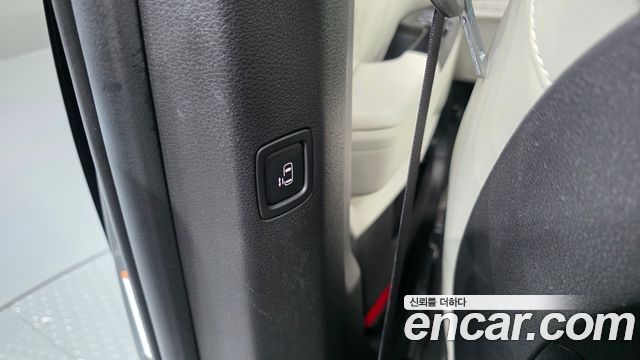 Kia Canival 2022 — photo 30