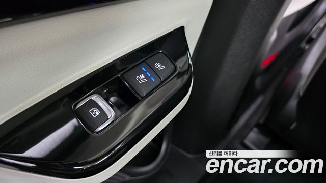 Kia Canival 2022 — photo 31