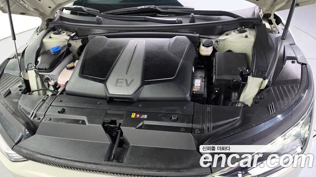Kia EV6 2022 — photo 6