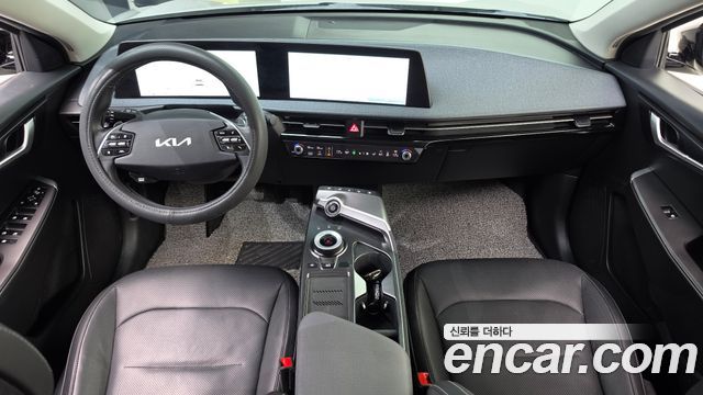 Kia EV6 2022 — photo 10