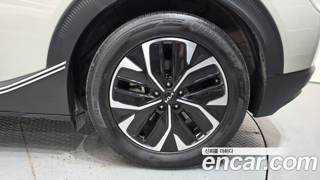 Kia EV6 2022 — photo 7