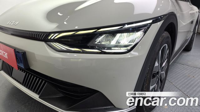 Kia EV6 2022 — photo 8