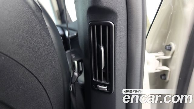Kia EV6 2022 — photo 30