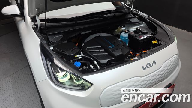Kia Niro 2024 — photo 6