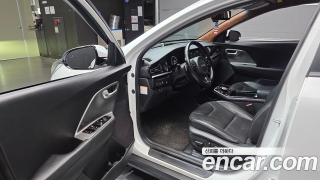 Kia Niro 2024 — photo 10