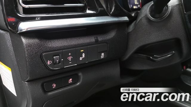 Kia Niro 2024 — photo 18