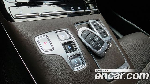 Hyundai Grandeur 2023 — photo 12