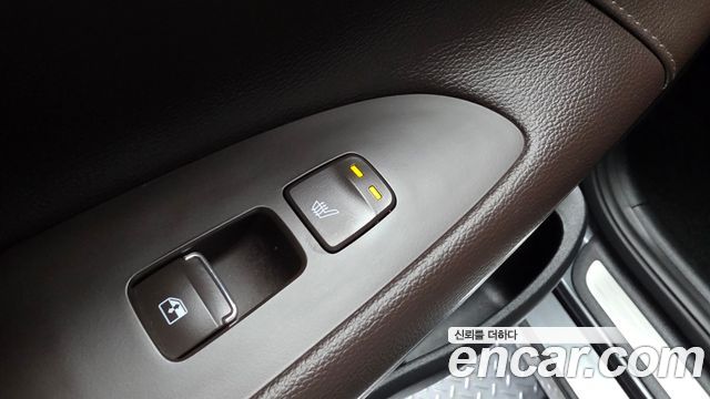 Hyundai Grandeur 2023 — photo 28