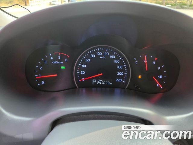 Kia Canival 2013 — photo 7