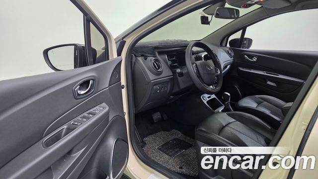 Renault Korea QM3 2018 — photo 11