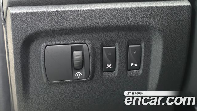 Renault Korea QM3 2018 — photo 13