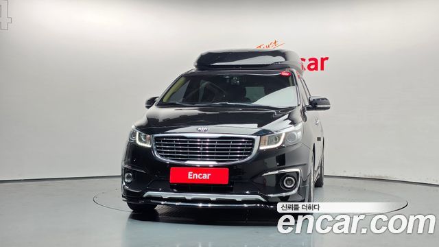 Kia Canival 2018 — photo 3