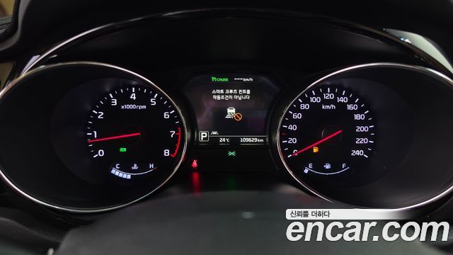 Kia Canival 2018 — photo 11