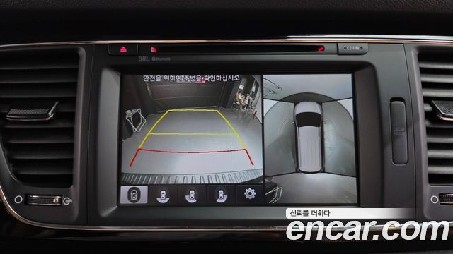 Kia Canival 2018 — photo 20