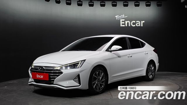 Hyundai AVANTE 2020 — photo 1