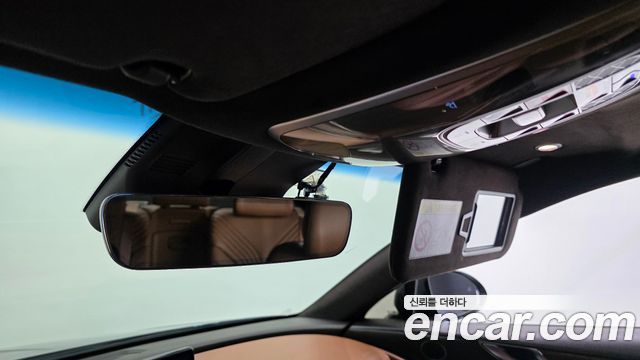 Genesis G80 2022 — photo 26