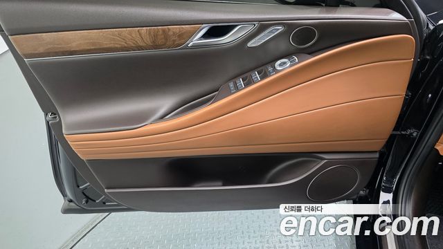 Genesis G80 2022 — photo 14