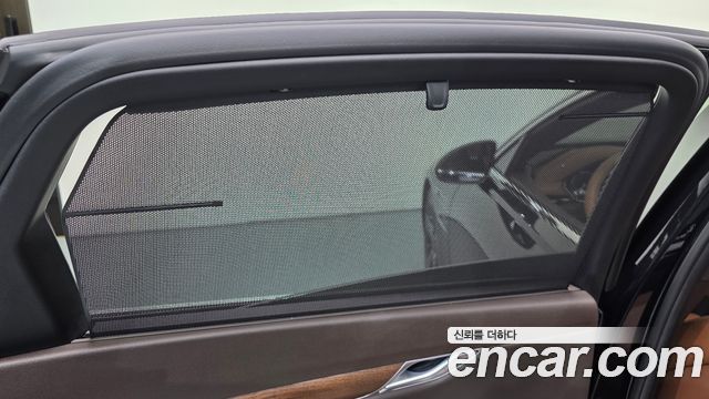 Genesis G80 2022 — photo 32