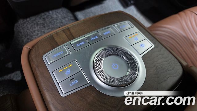 Genesis G80 2022 — photo 34