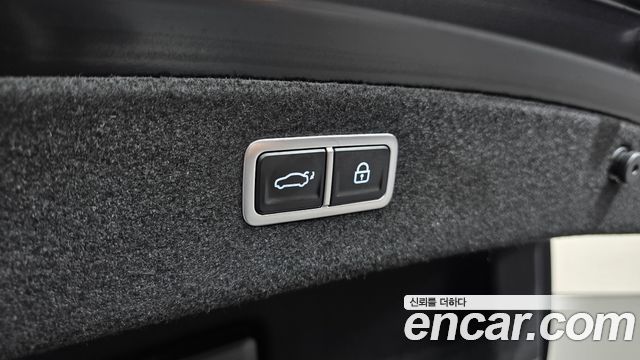 Genesis G80 2022 — photo 38