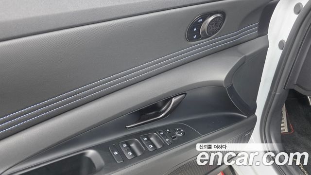 Hyundai AVANTE 2022 — photo 23