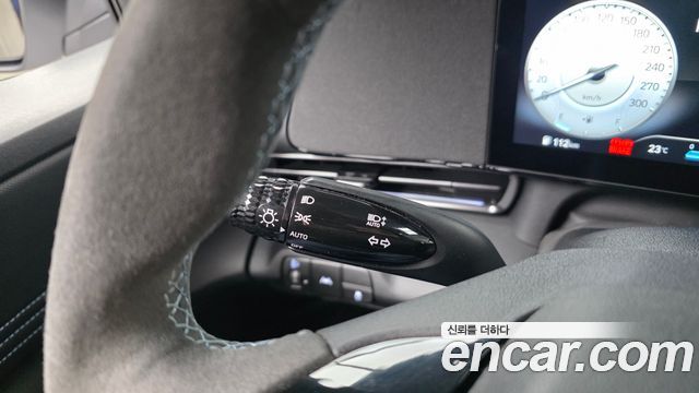 Hyundai AVANTE 2022 — photo 27